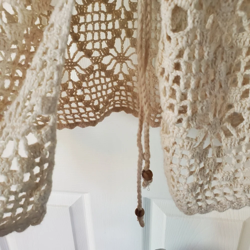 Lilu Y2K Crochet Tank Top Ivory Back Tie Romantic Sexy Bohemian Size Medium